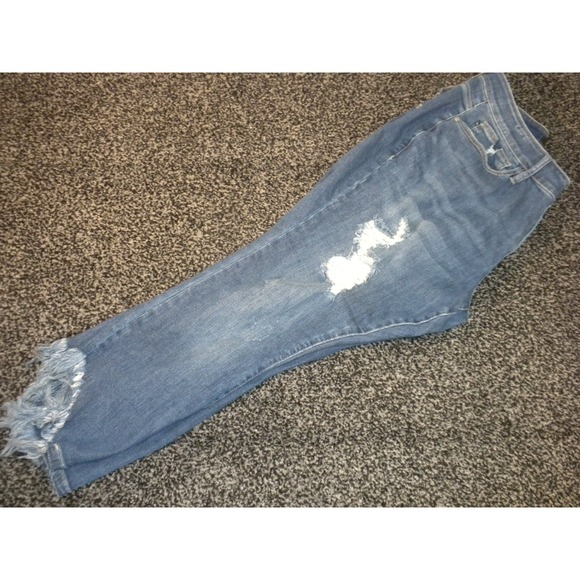 Judy Blue Jeans 20W Blue Denim Mid Rise Distressed‎ Thrash Hem Skinny JB8821 - Picture 2 of 15